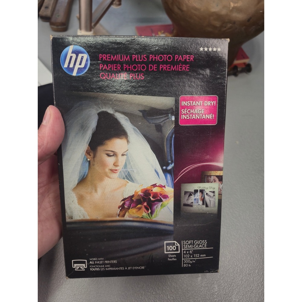 HP Premium Plus Photo Paper 4x6 Soft Gloss 100 Sheets CR666A Inkjet Instant Dry
